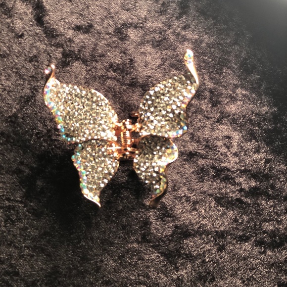 RHINESTONE/GOLD SET BUTTERFLY HAIRPIECE - Picture 7 of 14
